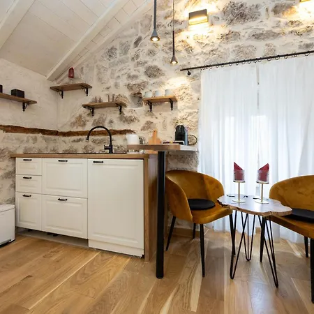 Kruna Est 2024 شقة سبليت